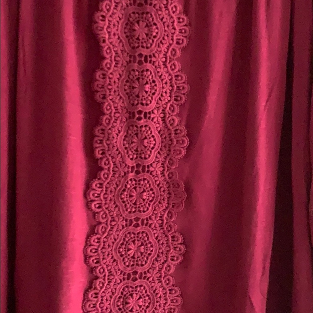 Maroon Top! - image 2